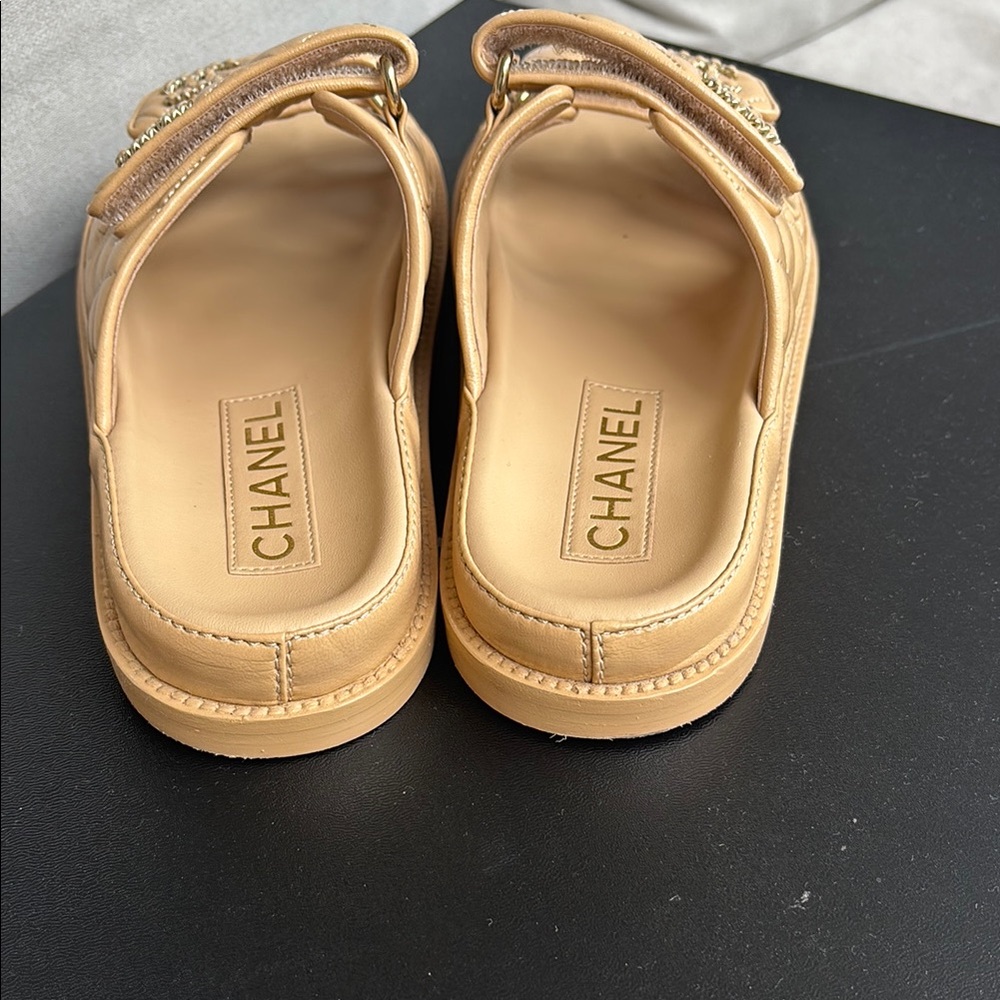CHANEL Tan Quilted Slide Sandals - Picture 4 of 4